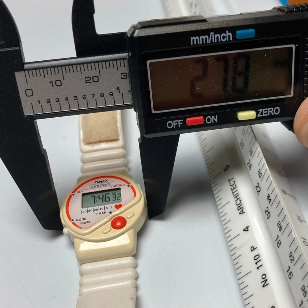 Timex Aerobix chrono vintage digital watch, new battery, velcro, rubber strap